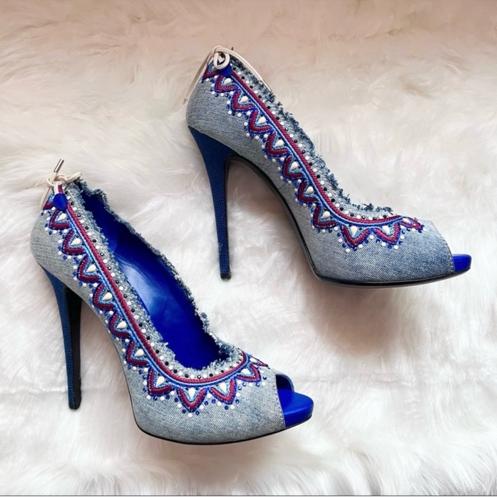 New! GIANMATCO LORENZI Denina Embellished Denim Peep Toe Pumps - Picture 8 of 12